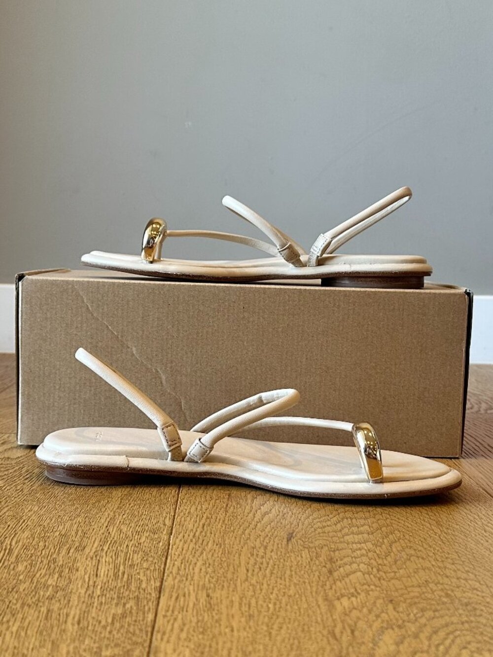 VINCE Lucile Leather Gold-Tone Toe-Ring Slingback Sandals (Birchsand) - Picture 10 of 16